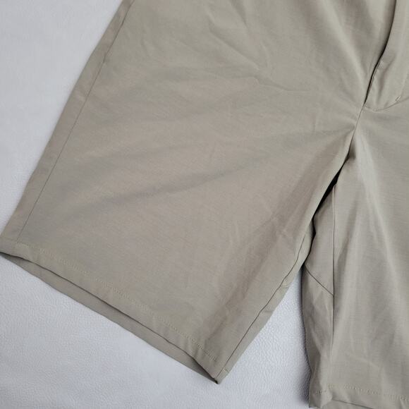 Johnnie-O Prep-Formance Shorts 34 Stone Flat Front Stretch Golf Casual Mens - Picture 3 of 9